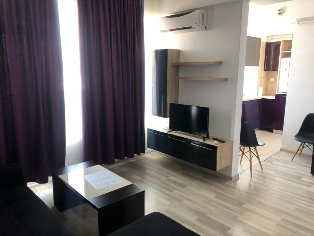 Apartament Crazy Summerland Mamaia Extérieur photo