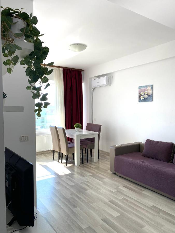 Apartament Crazy Summerland Mamaia Extérieur photo