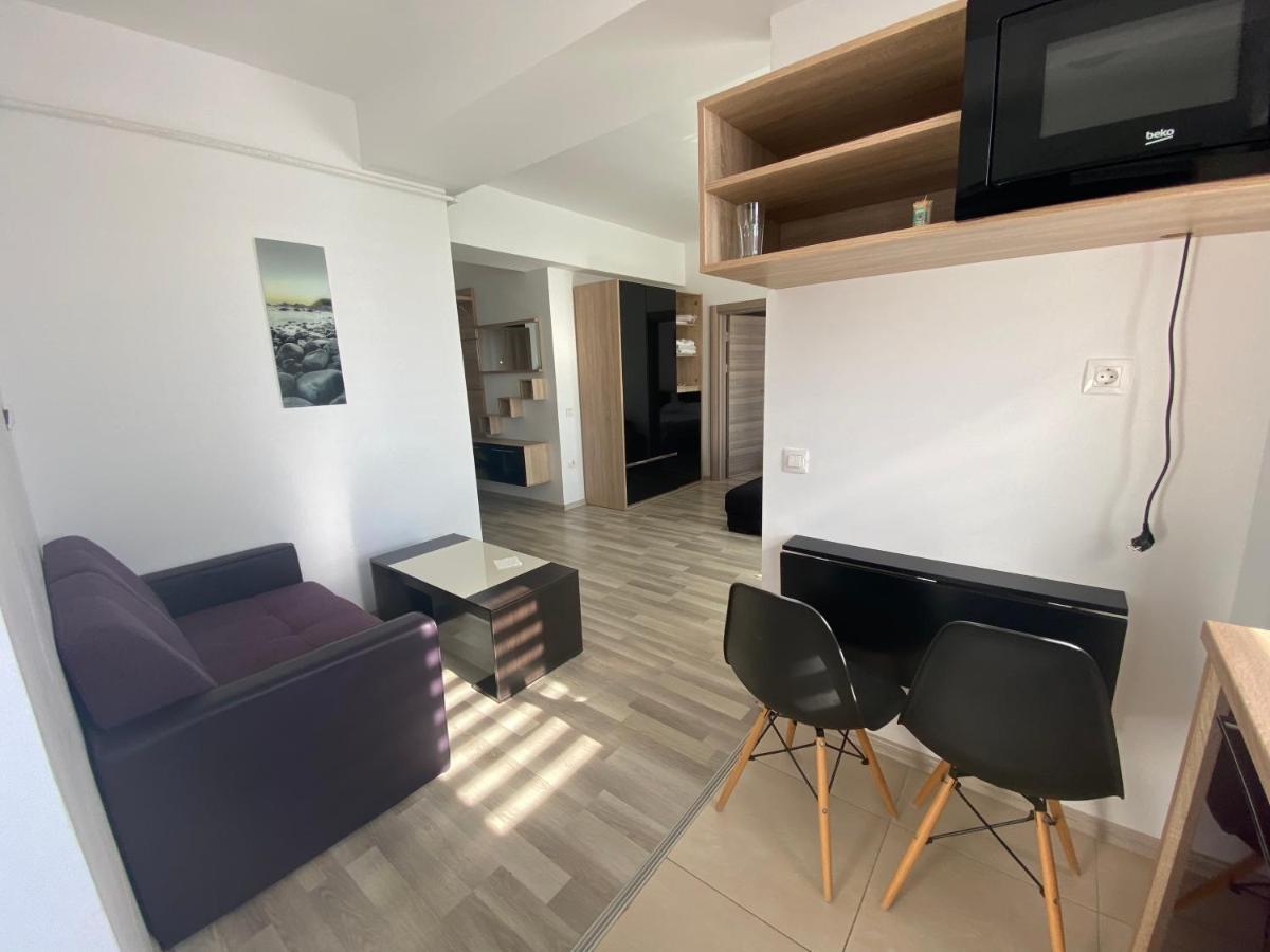 Apartament Crazy Summerland Mamaia Extérieur photo