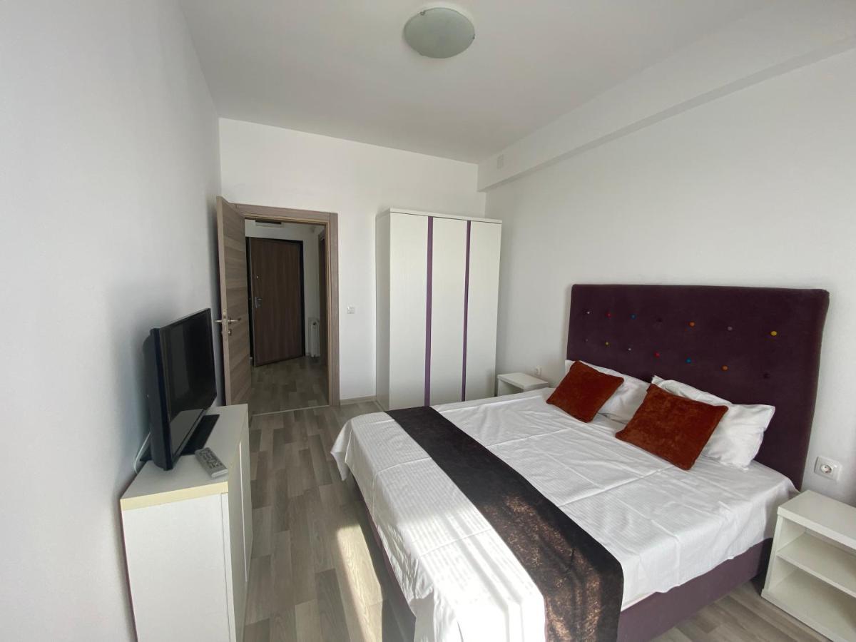 Apartament Crazy Summerland Mamaia Extérieur photo